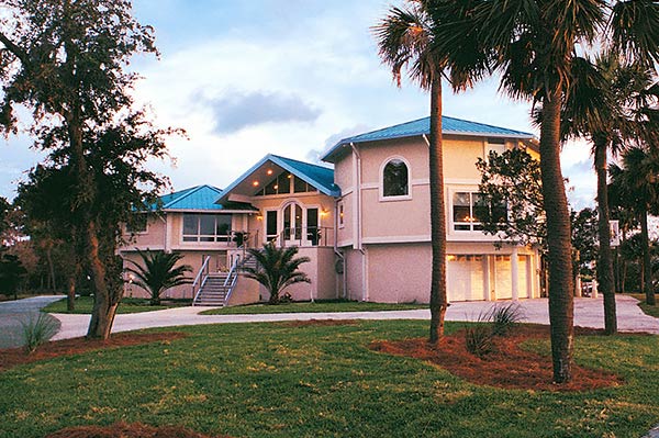 Luxury prefab hurricane proof coastal home by Topsider Homes